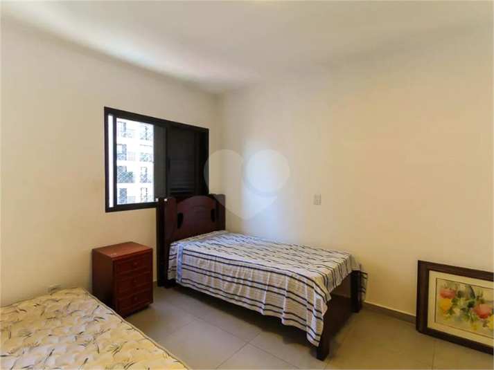 Foto REO1121951