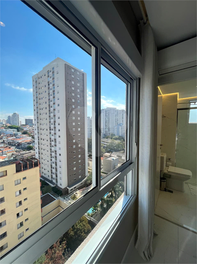 Foto REO1121956