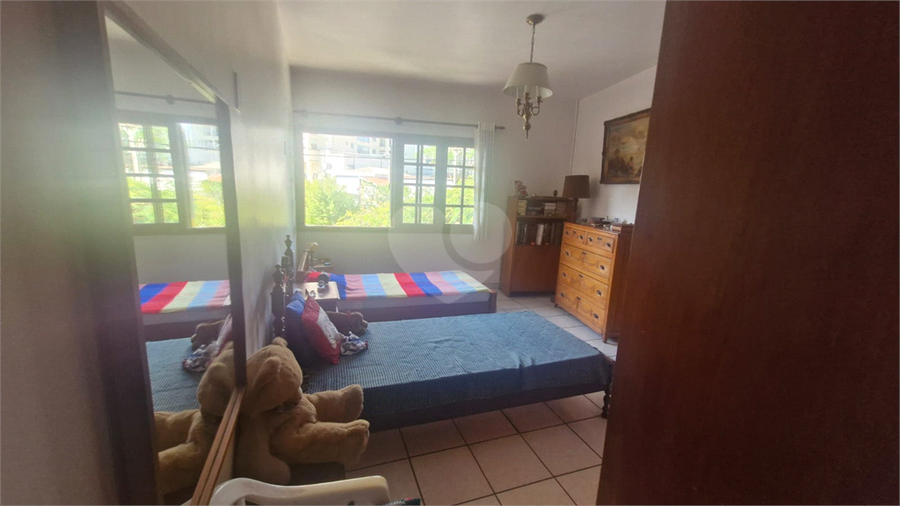 Foto REO1121987