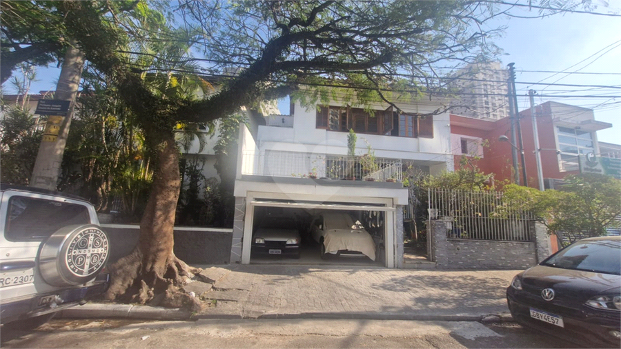 Foto REO1121987