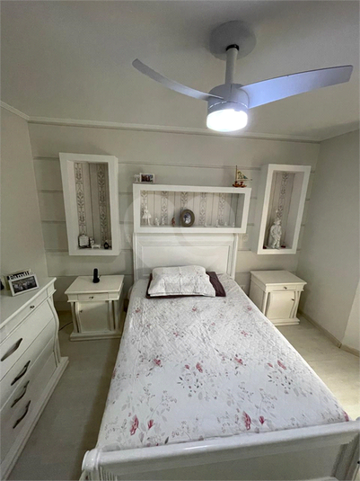 Foto REO1121990