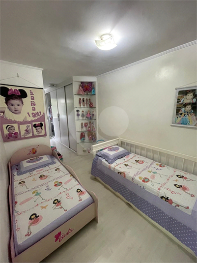Foto REO1121990
