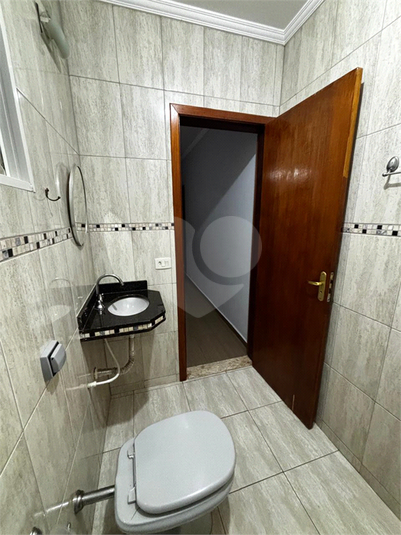 Foto REO1122039