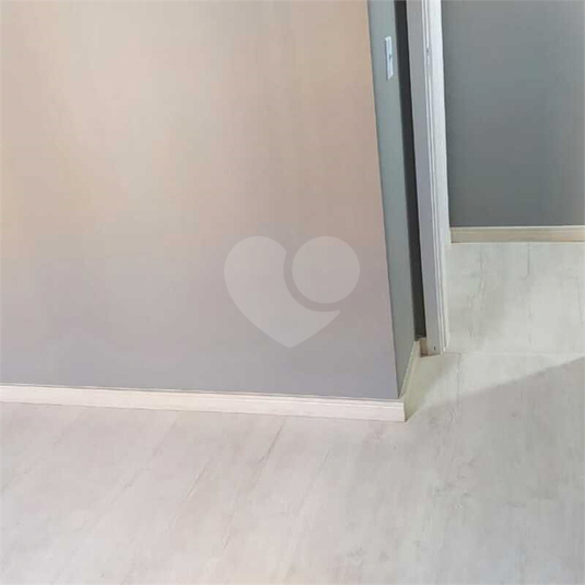 Foto REO1122041