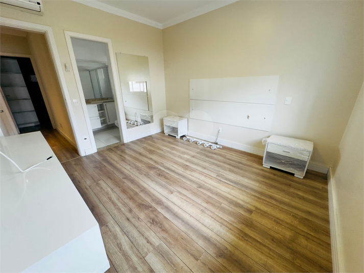 Dormitório 2 (suíte) com ar-condicionado