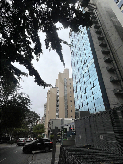 Foto REO1122079