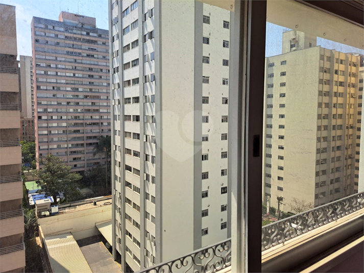 Foto REO1122084