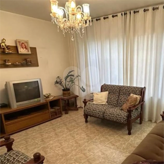 Foto REO1122088