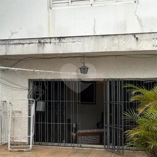 Foto REO1122088