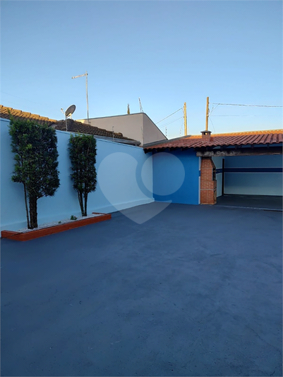 Foto REO1122094