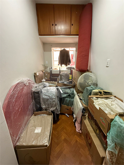 Foto REO1122141