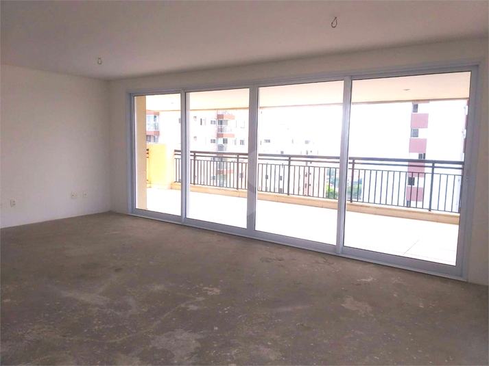 Foto REO1122145