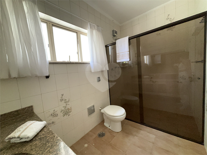 Foto REO1122154