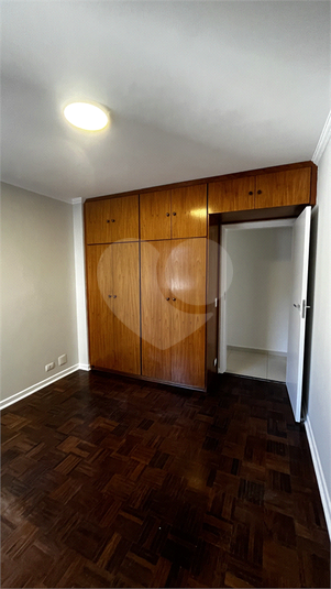 Foto REO1122156