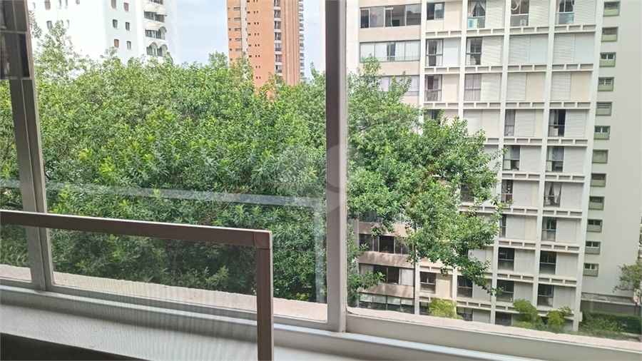 Foto REO1122158
