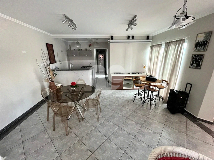 Foto REO1122162