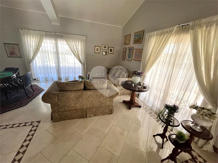 Foto REO1122162