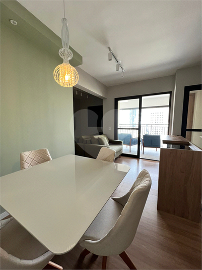 Foto REO1122175