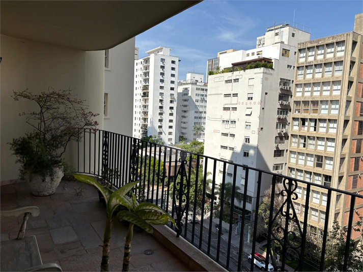 Foto REO1122179