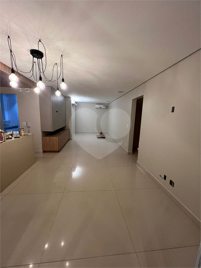 Foto REO1122186