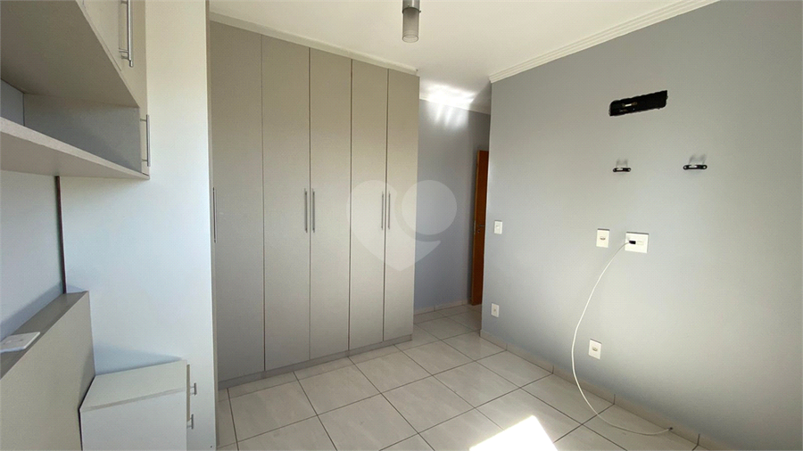 Foto REO1122194