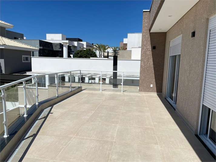 Foto REO1122225