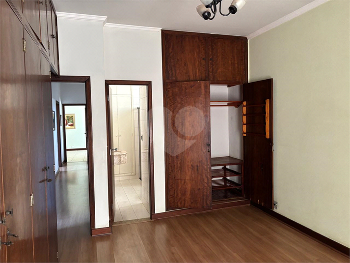 Foto REO1122227