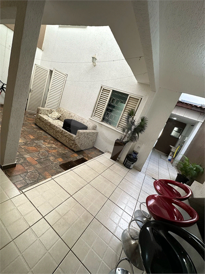 Foto REO1122229