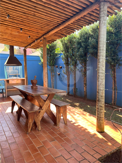 Foto REO1122232