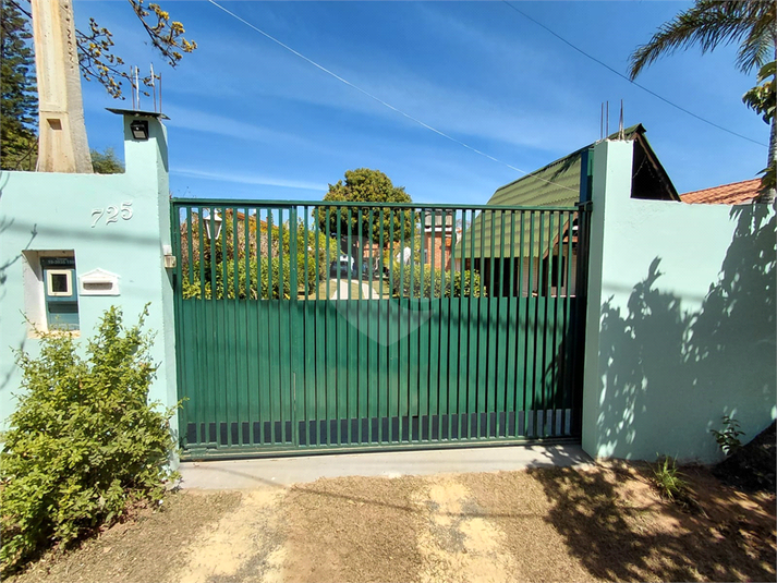 Foto REO1122233