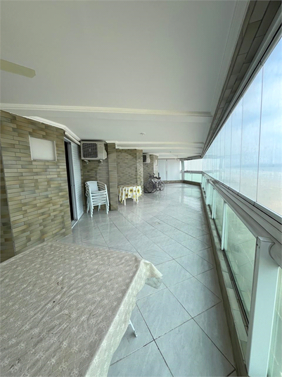 Foto REO1122244
