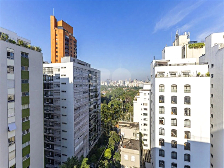 Foto REO1122245