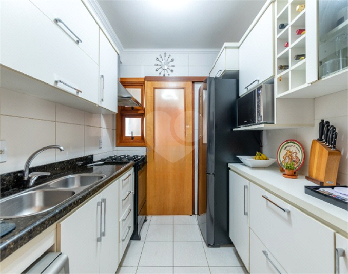 Foto REO1122247