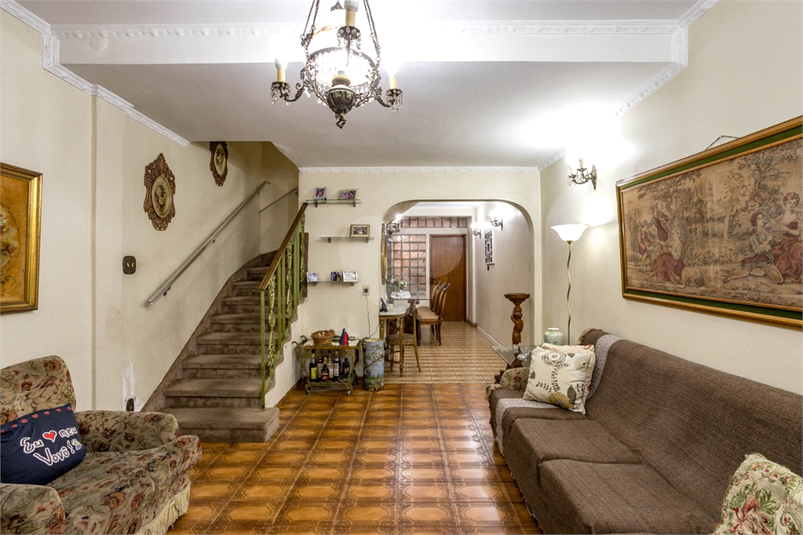 Foto REO1122262