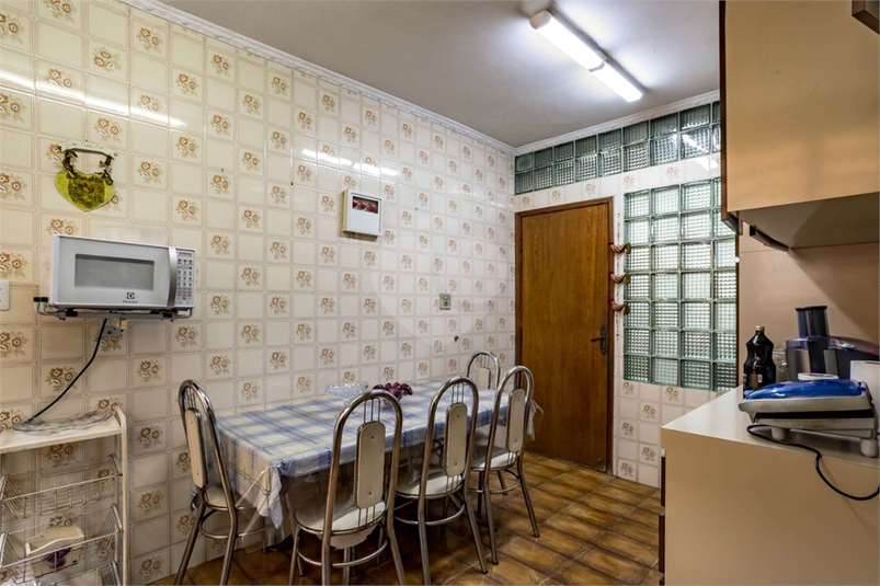Foto REO1122262