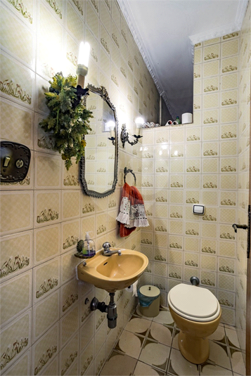 Foto REO1122262
