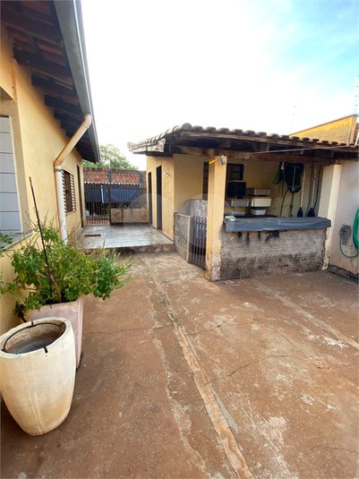 Foto REO1122265