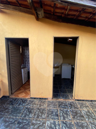 Foto REO1122265