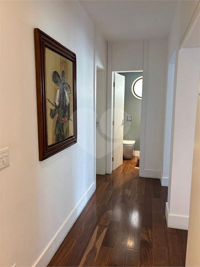 Foto REO1122267