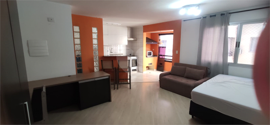 Foto REO1122283