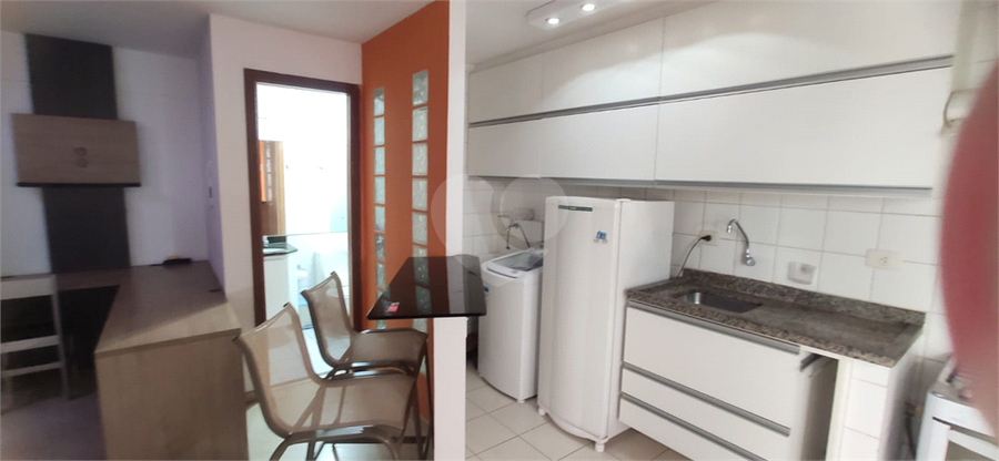 Foto REO1122283