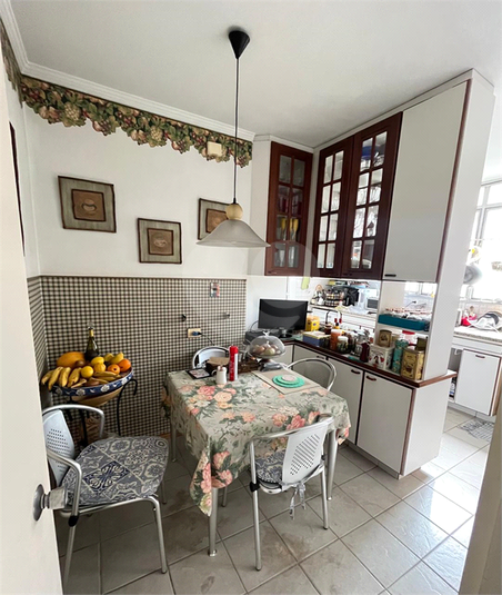 Foto REO1122288