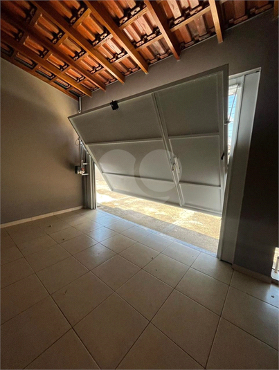 Foto REO1122318