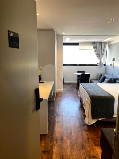 Foto REO1122343