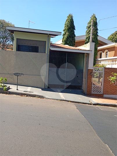 Foto REO1122345