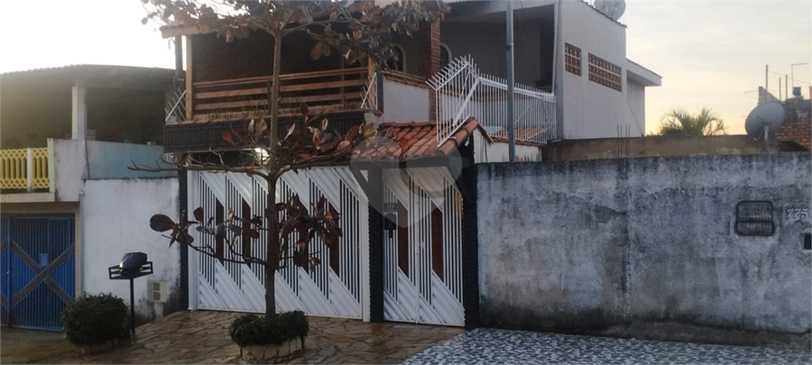 Foto REO1122349