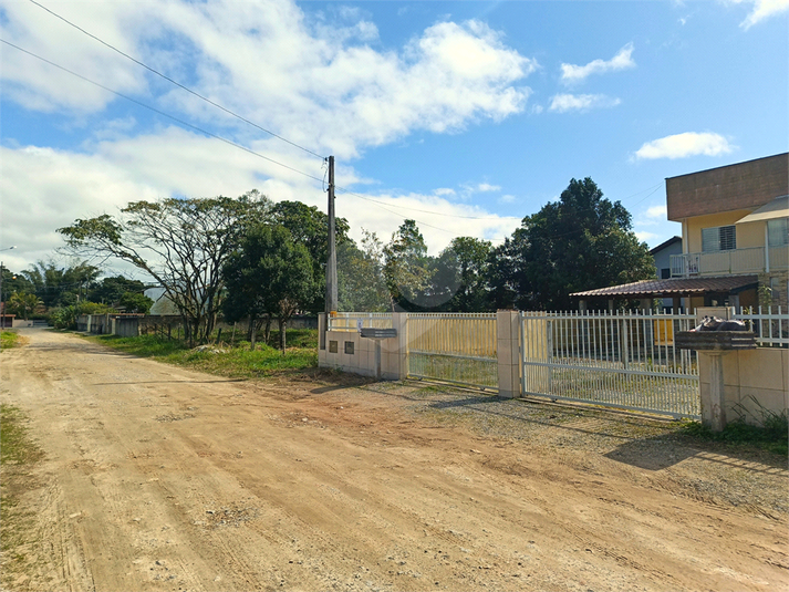 Foto REO1122360