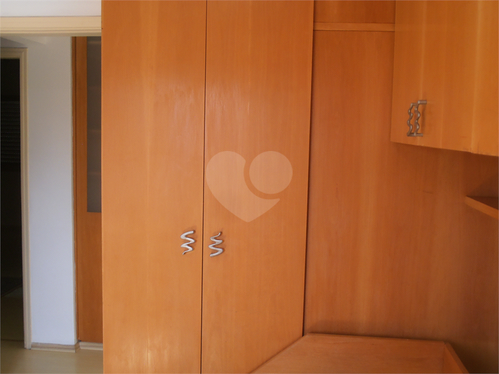 Foto REO1122371