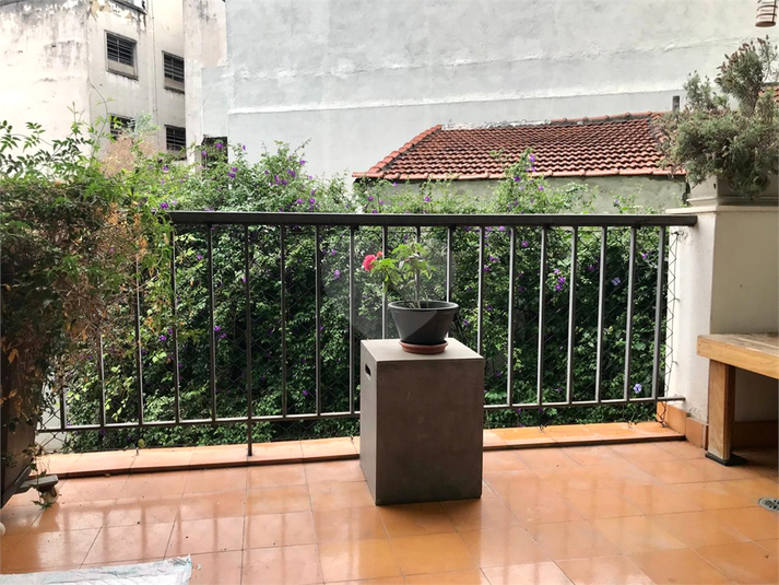 Foto REO1122375