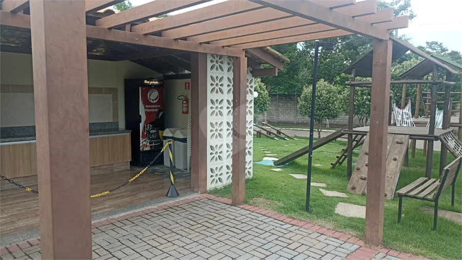 Foto REO1122376